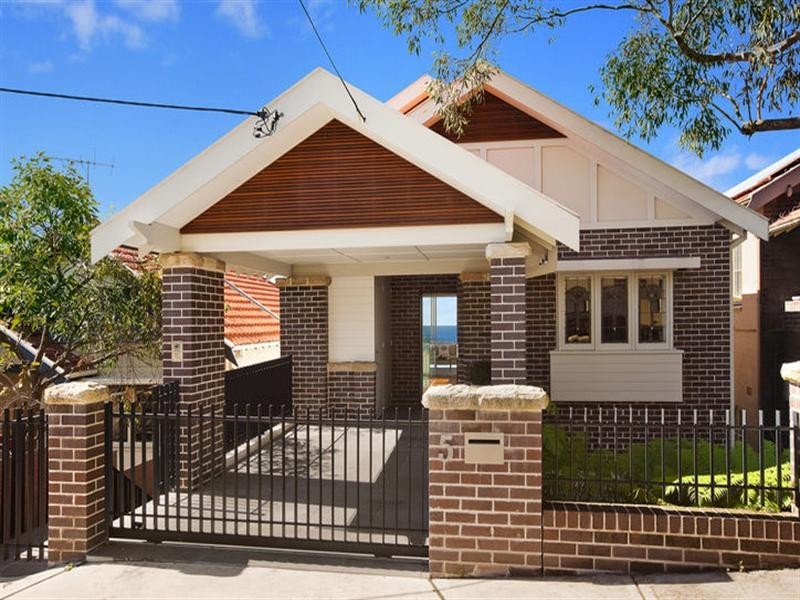 5 Seaview Street, Clovelly NSW 2031