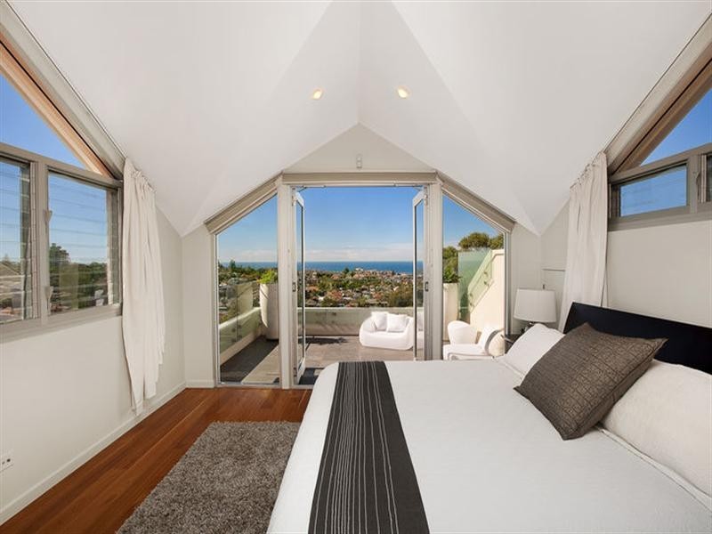 5 Seaview Street, Clovelly NSW 2031