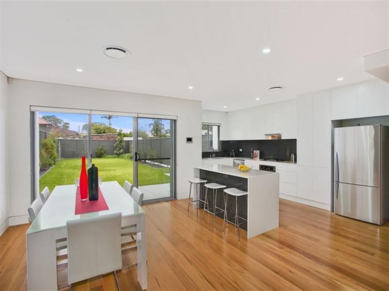 3 Baringa Road, Earlwood NSW 2206