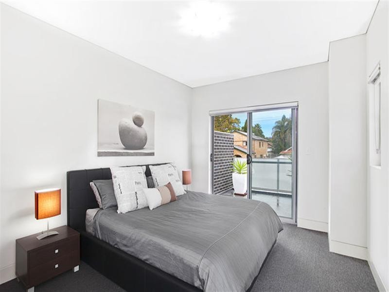 3 Baringa Road, Earlwood NSW 2206