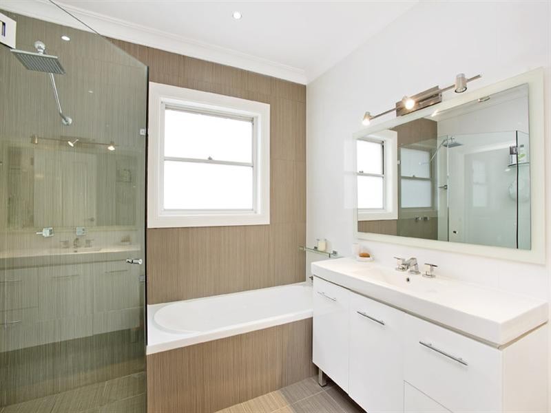 19a Rowley Road, Russell Lea NSW 2046