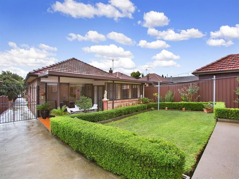 77 Kings Road, Five Dock NSW 2046