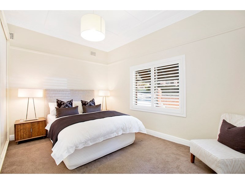 30 Rowley Road, Russell Lea NSW 2046