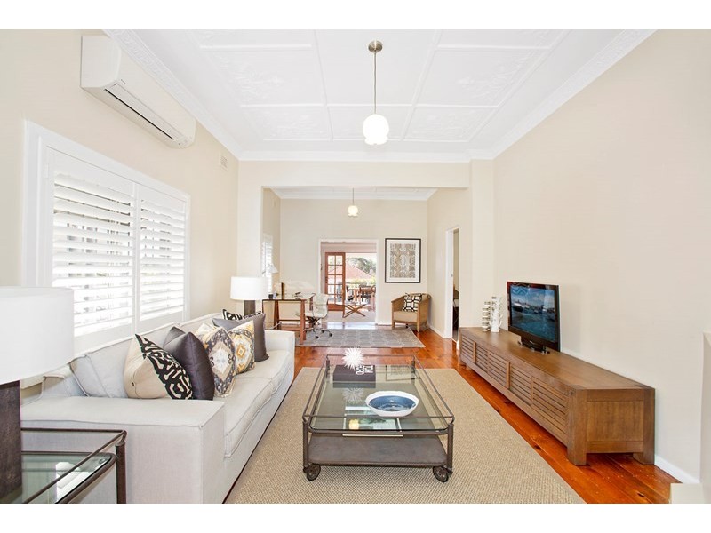 30 Rowley Road, Russell Lea NSW 2046