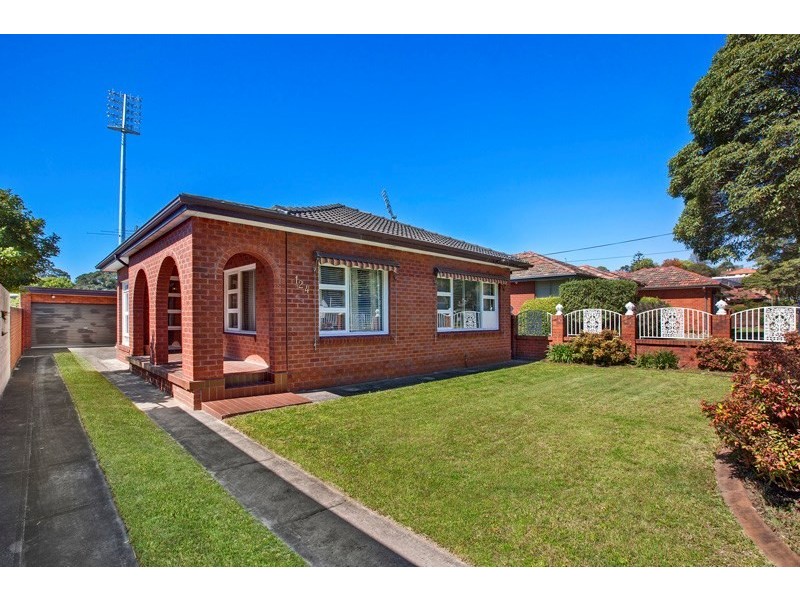 124 Thompson Street, Drummoyne NSW 2047