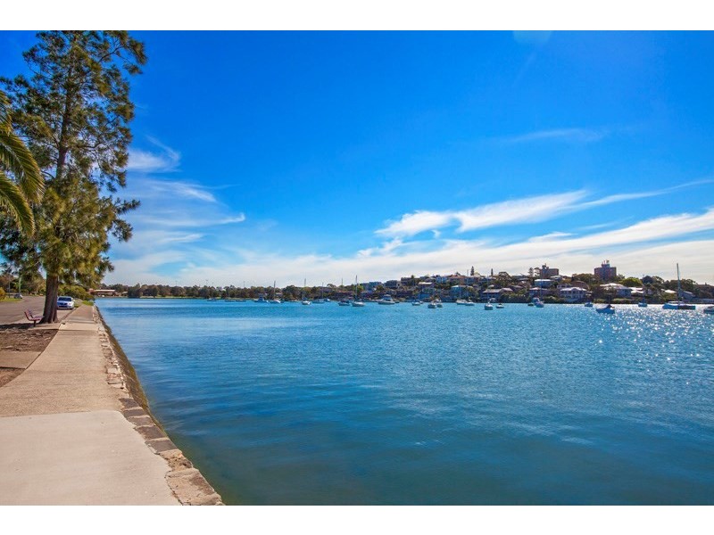124 Thompson Street, Drummoyne NSW 2047