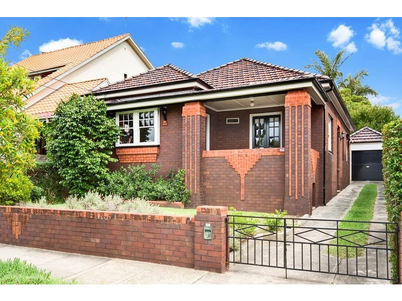 62 Henley Marine Drive, Rodd Point NSW 2046