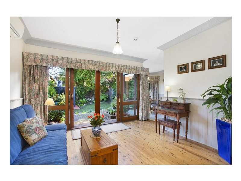 12 Potter Street, Russell Lea NSW 2046