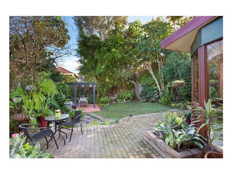 12 Potter Street, Russell Lea NSW 2046