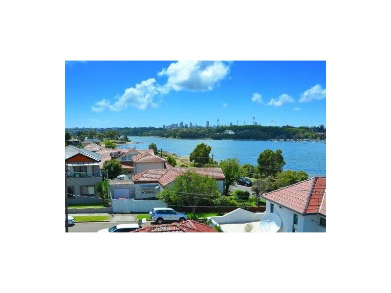 74 Henley Marine Drive, Rodd Point NSW 2046