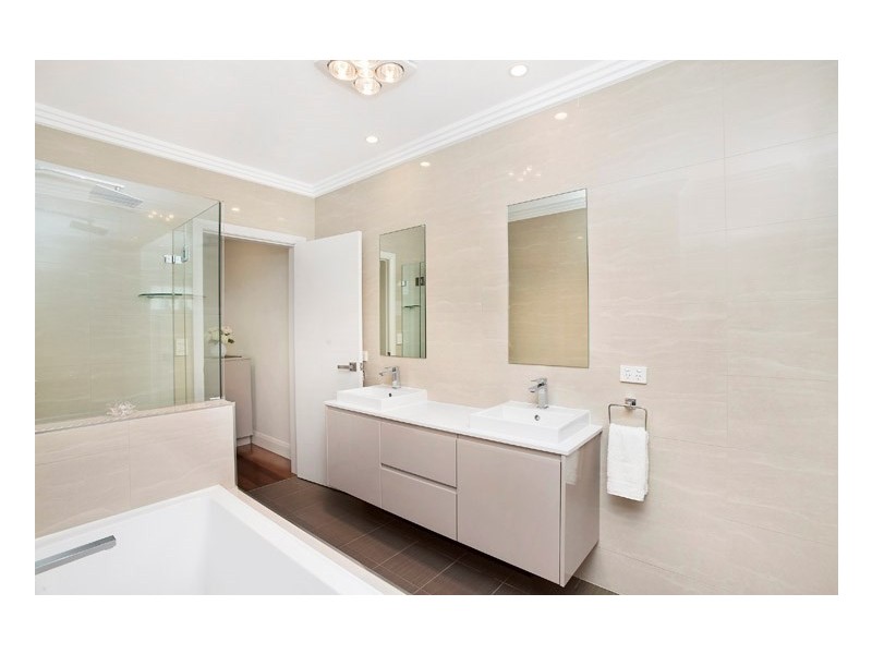 81 First Avenue, Rodd Point NSW 2046