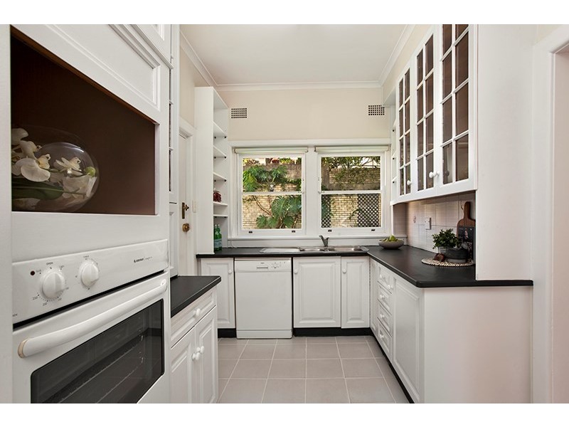 4A Lyons Road, Drummoyne NSW 2047