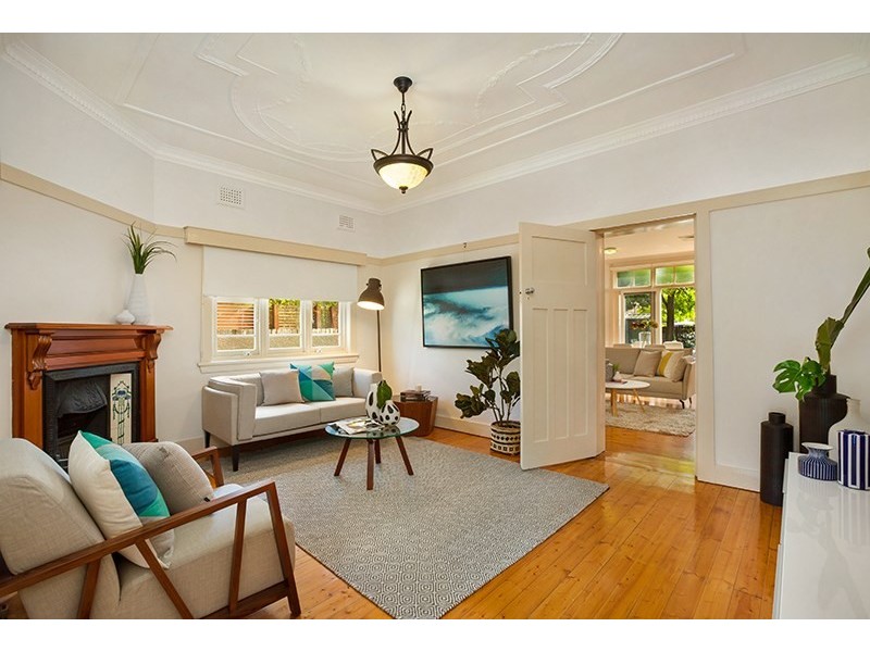 18 Duke Avenue, Rodd Point NSW 2046