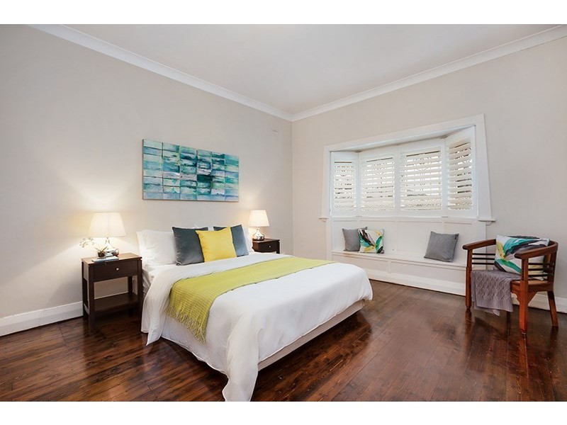 15 Bouvardia Street, Russell Lea NSW 2046