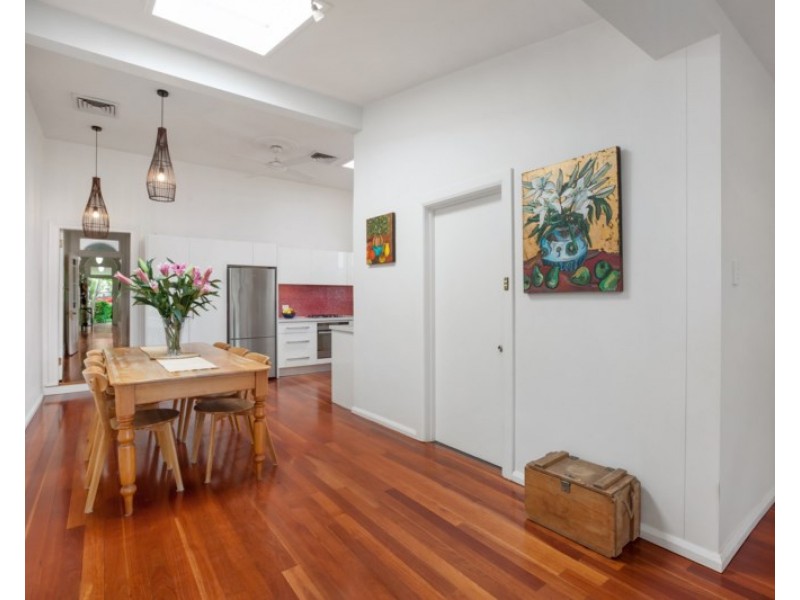 16 Lenore Street, Russell Lea NSW 2046
