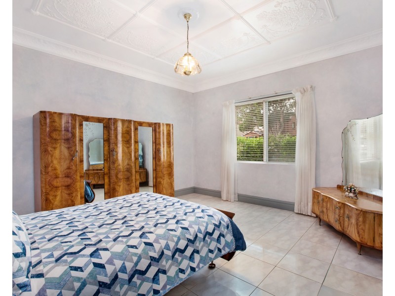 35 Janet Street, Russell Lea NSW 2046