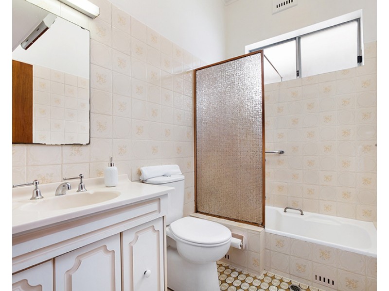 39 Murralong Avenue, Five Dock NSW 2046