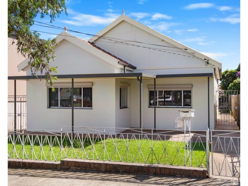 8 Kirrang Street, Wareemba NSW 2046