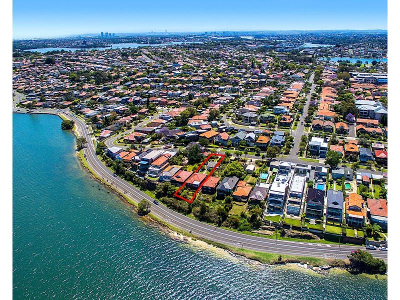 33 Burnell Street, Russell Lea NSW 2046