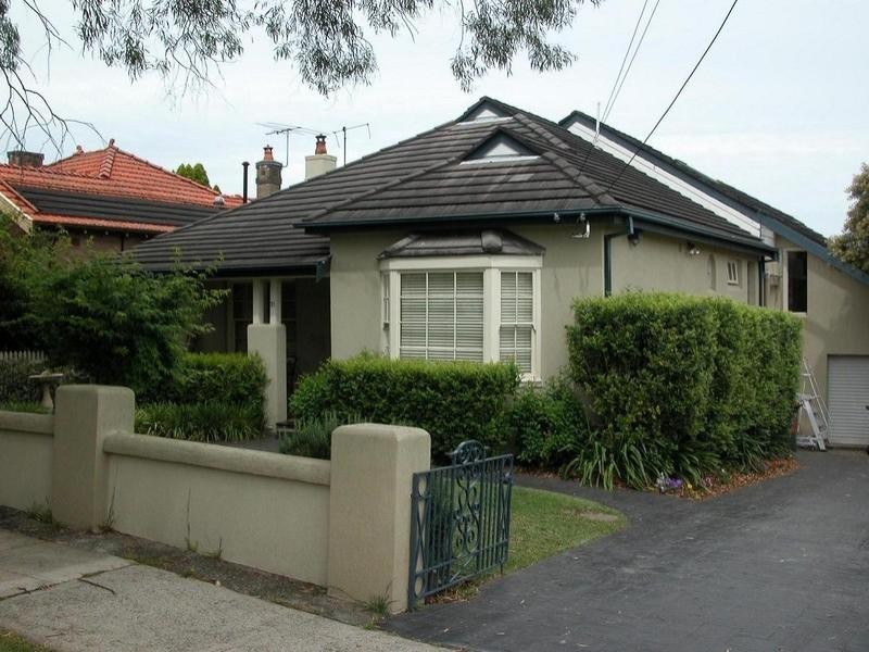 21 Hillcrest Avenue, Gladesville NSW 2111