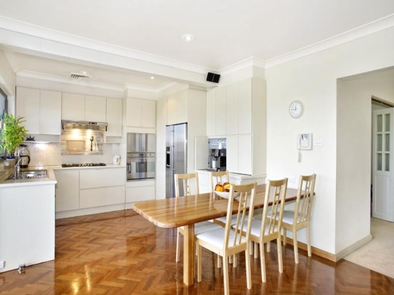 15 Undine Street, Russell Lea NSW 2046