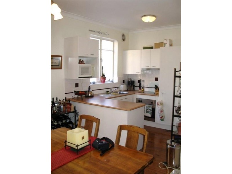 1/87A Thomspon Street, Drummoyne NSW 2047