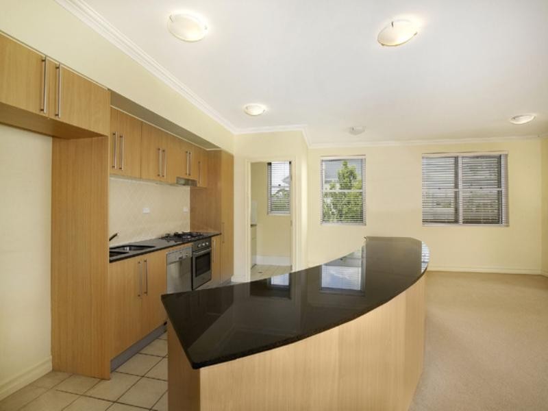 24/28 Admiralty Drive, Breakfast Point NSW 2137