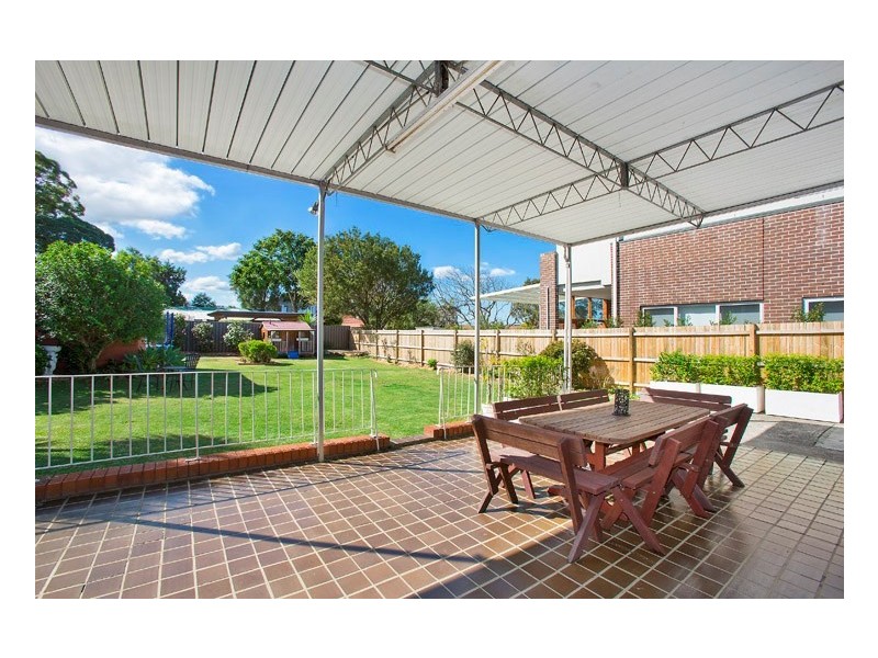 40 Russell Street, Russell Lea NSW 2046