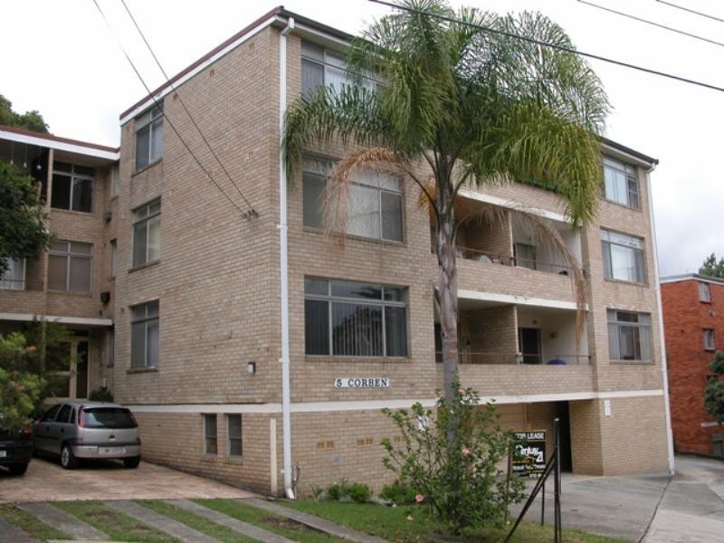 2/5 Bortfield Drive, Chiswick NSW 2046