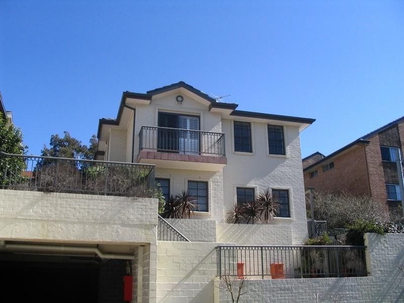 9/33 WALTON Crescent, Abbotsford NSW 2046