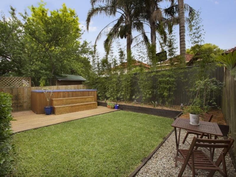 14 Potter Street, Russell Lea NSW 2046