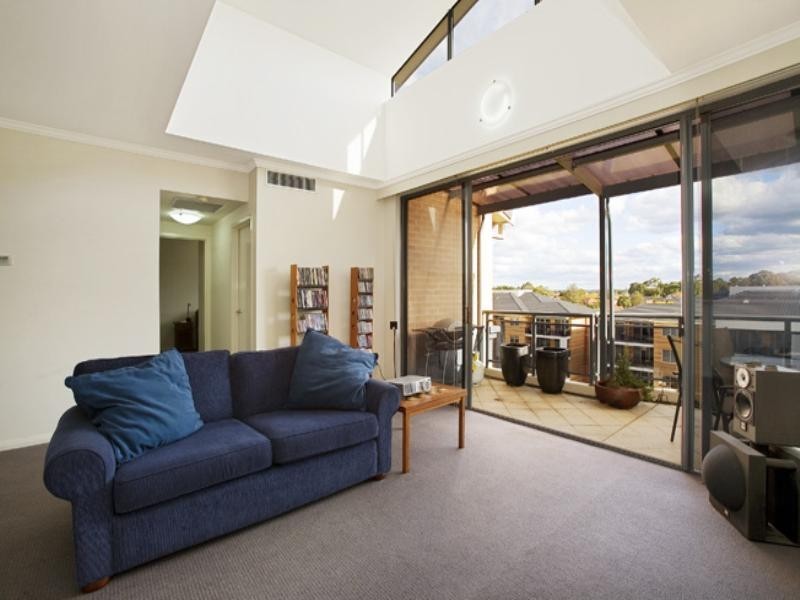 445/1 SEARAY Close, Chiswick NSW 2046