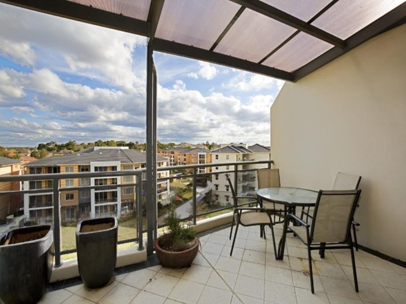 445/1 SEARAY Close, Chiswick NSW 2046