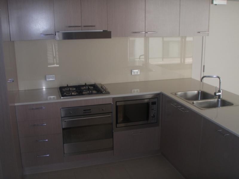 303/4 Lewis Avenue, Rhodes NSW 2138