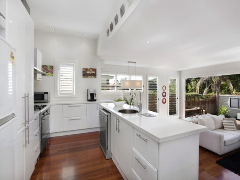 4 Lucas Avenue, Russell Lea NSW 2046