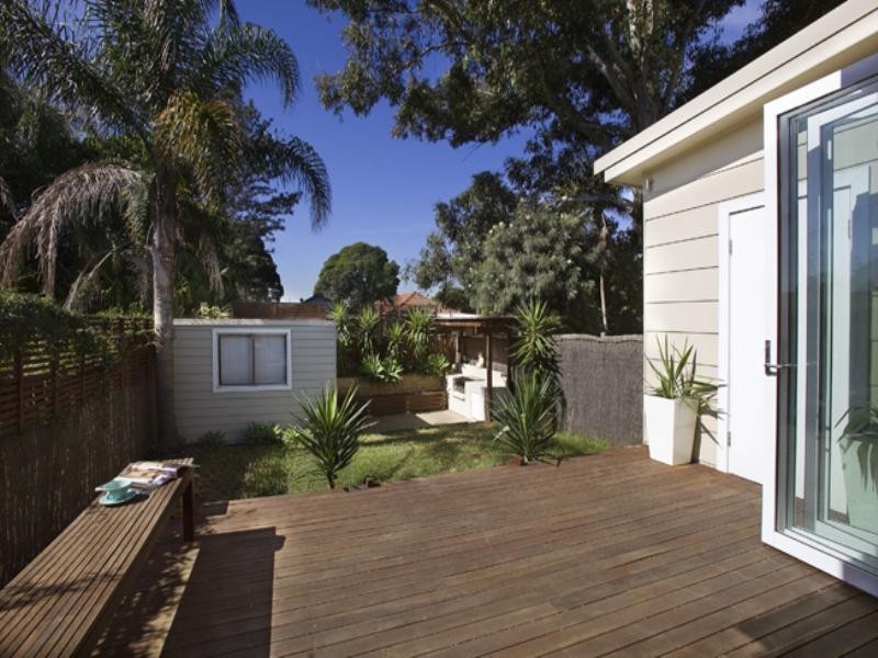 4 Lucas Avenue, Russell Lea NSW 2046