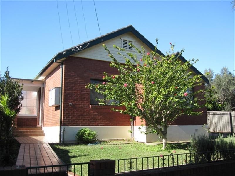 27 Hammond Avenue, Croydon NSW 2132