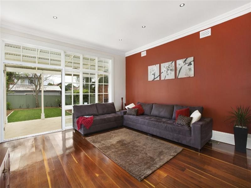 8 New Jersey Road, Five Dock NSW 2046