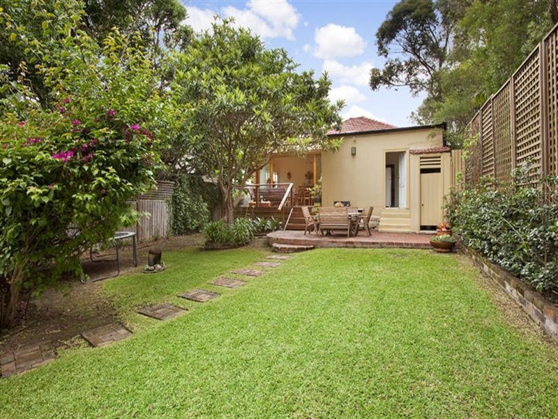 8 Tranmere Street, Drummoyne NSW 2047