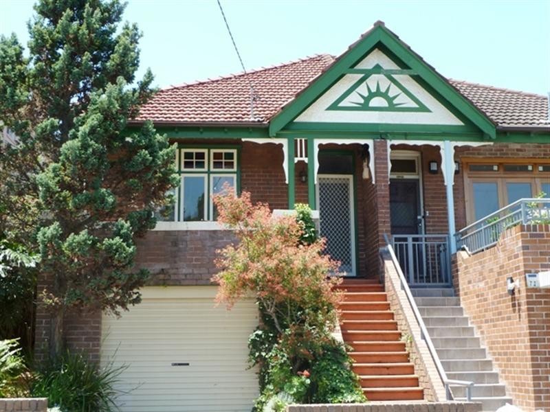 74 St Albans Street, Abbotsford NSW 2046