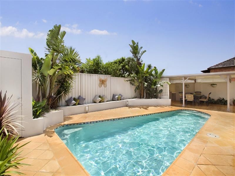 336 Lyons Road, Russell Lea NSW 2046