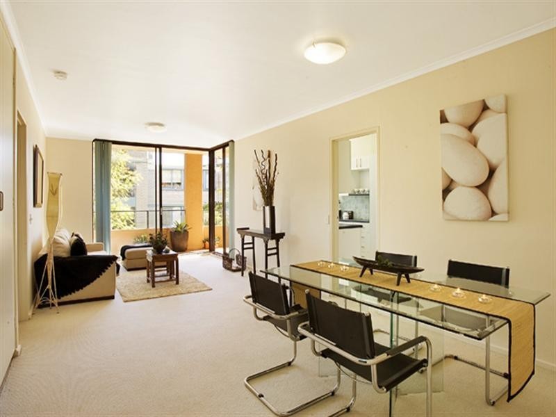 18/18 Wolsley Street, Drummoyne NSW 2047