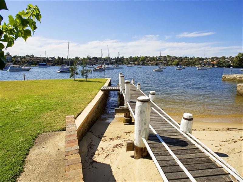 18/18 Wolsley Street, Drummoyne NSW 2047