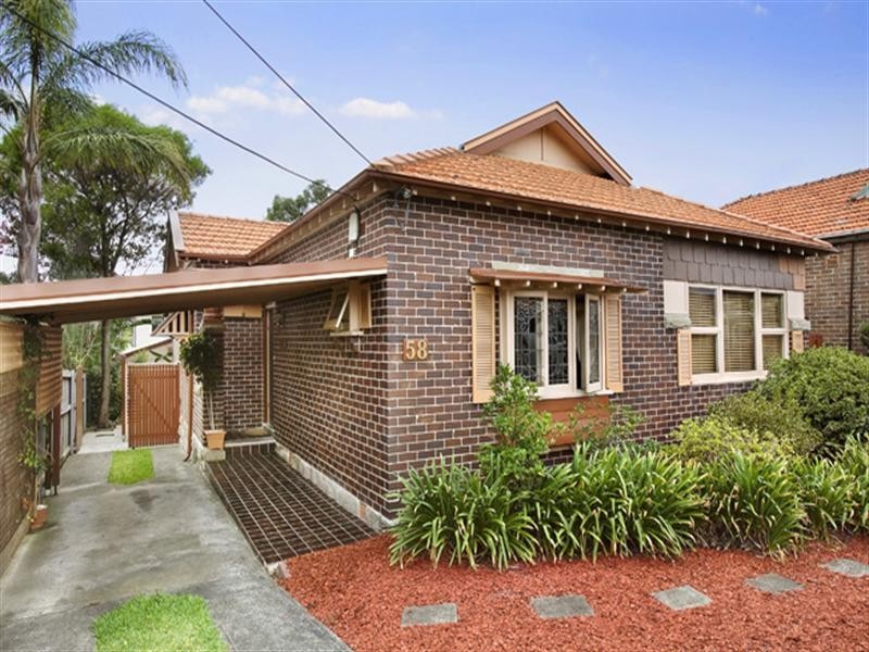 58 Bouvardia Street, Russell Lea NSW 2046