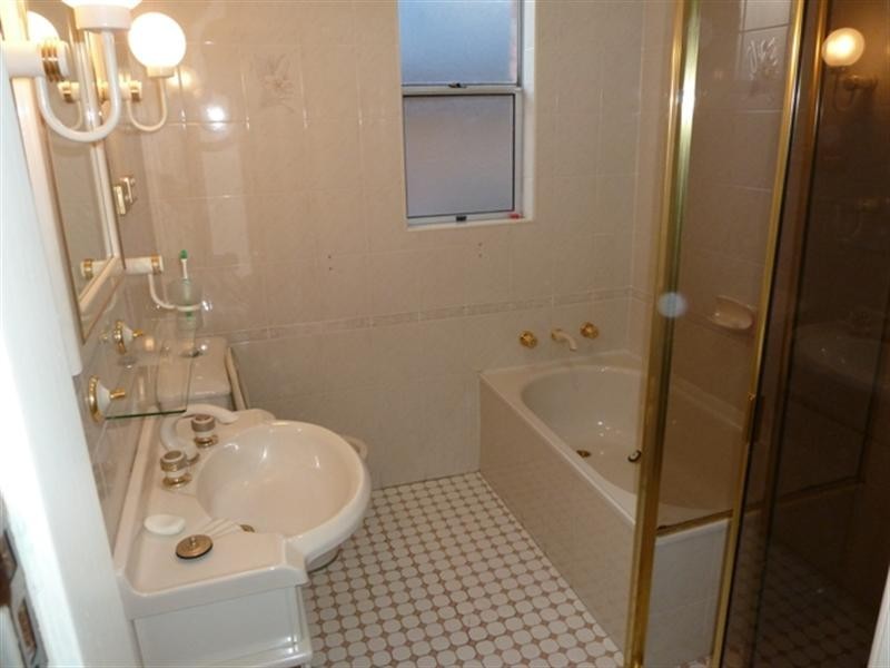 2 Byrne Avenue, Drummoyne NSW 2047