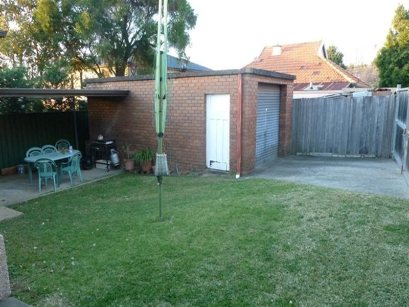 2 Byrne Avenue, Drummoyne NSW 2047