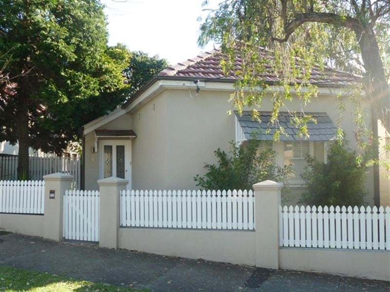16 Durham Street, Stanmore NSW 2048
