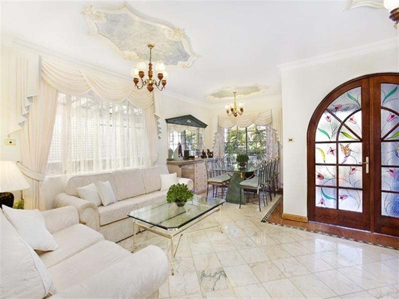 43 Bayview Road, Canada Bay NSW 2046