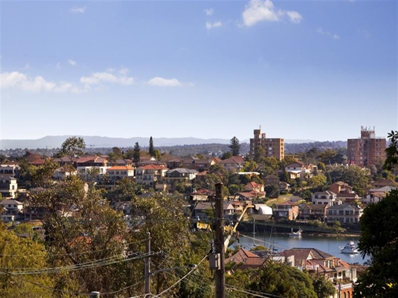 12/93 Lyons Road, Drummoyne NSW 2047