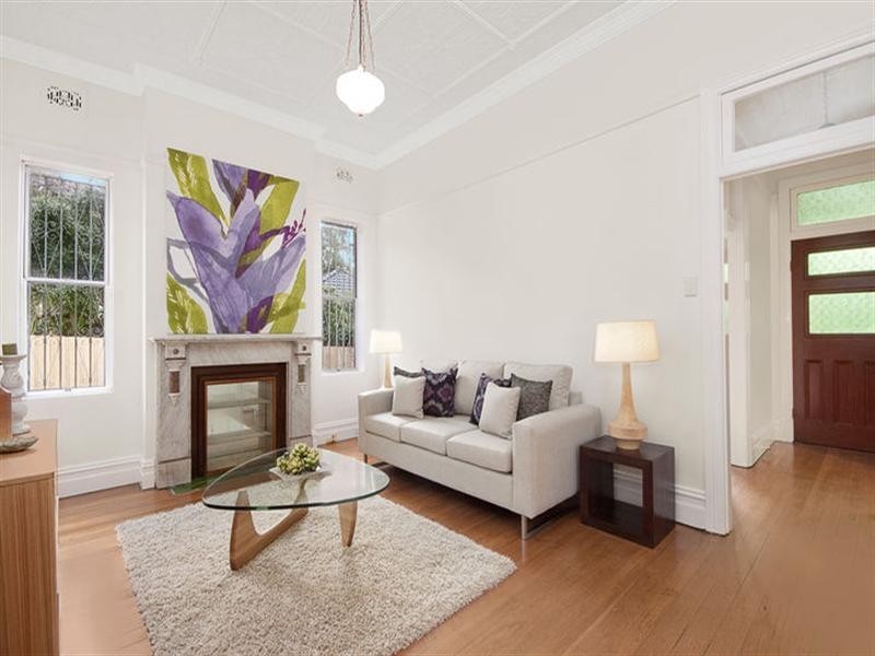 20 Jesmond Avenue, Dulwich Hill NSW 2203